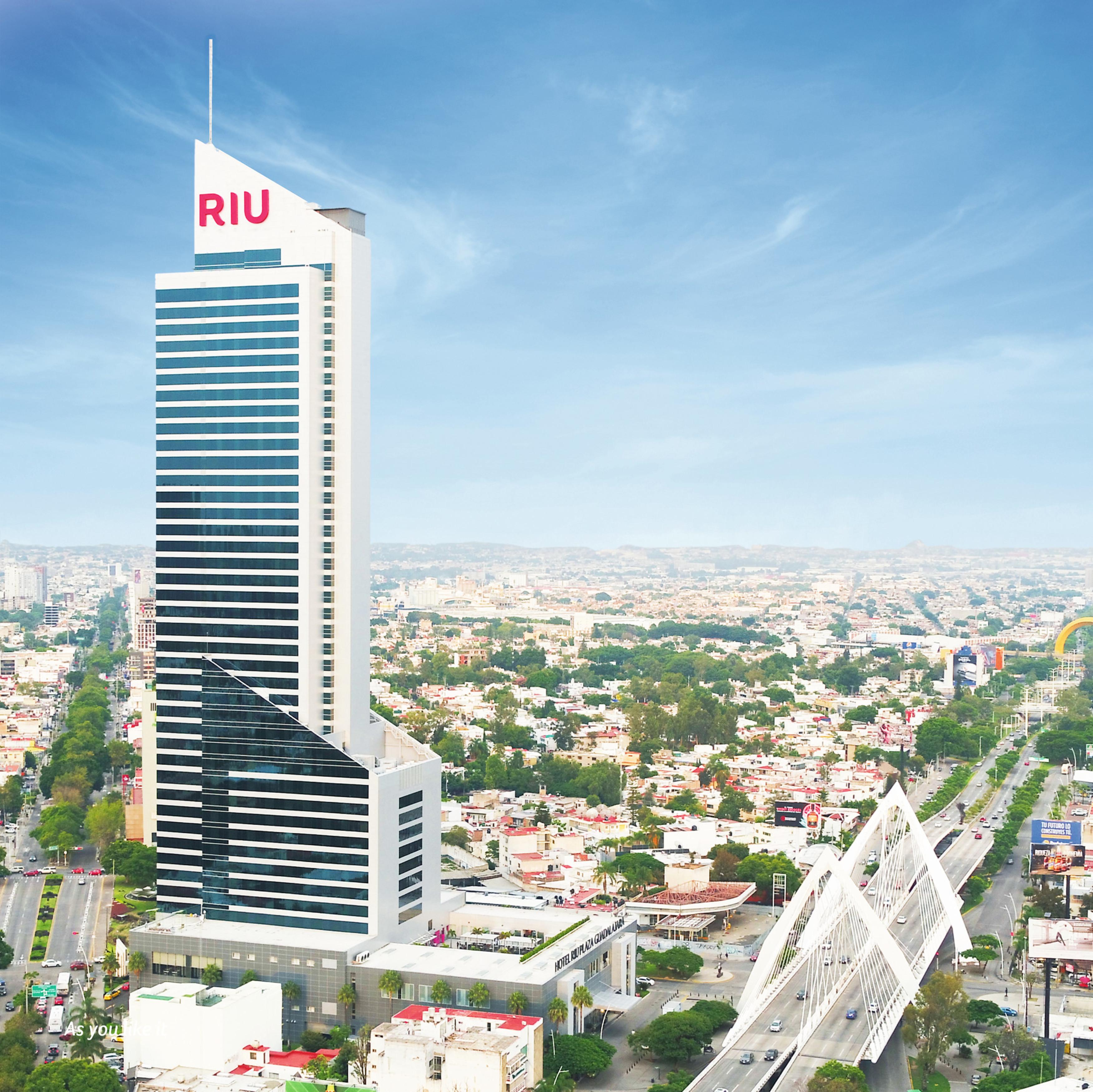 Riu Plaza Guadalajara Hotel Luaran gambar