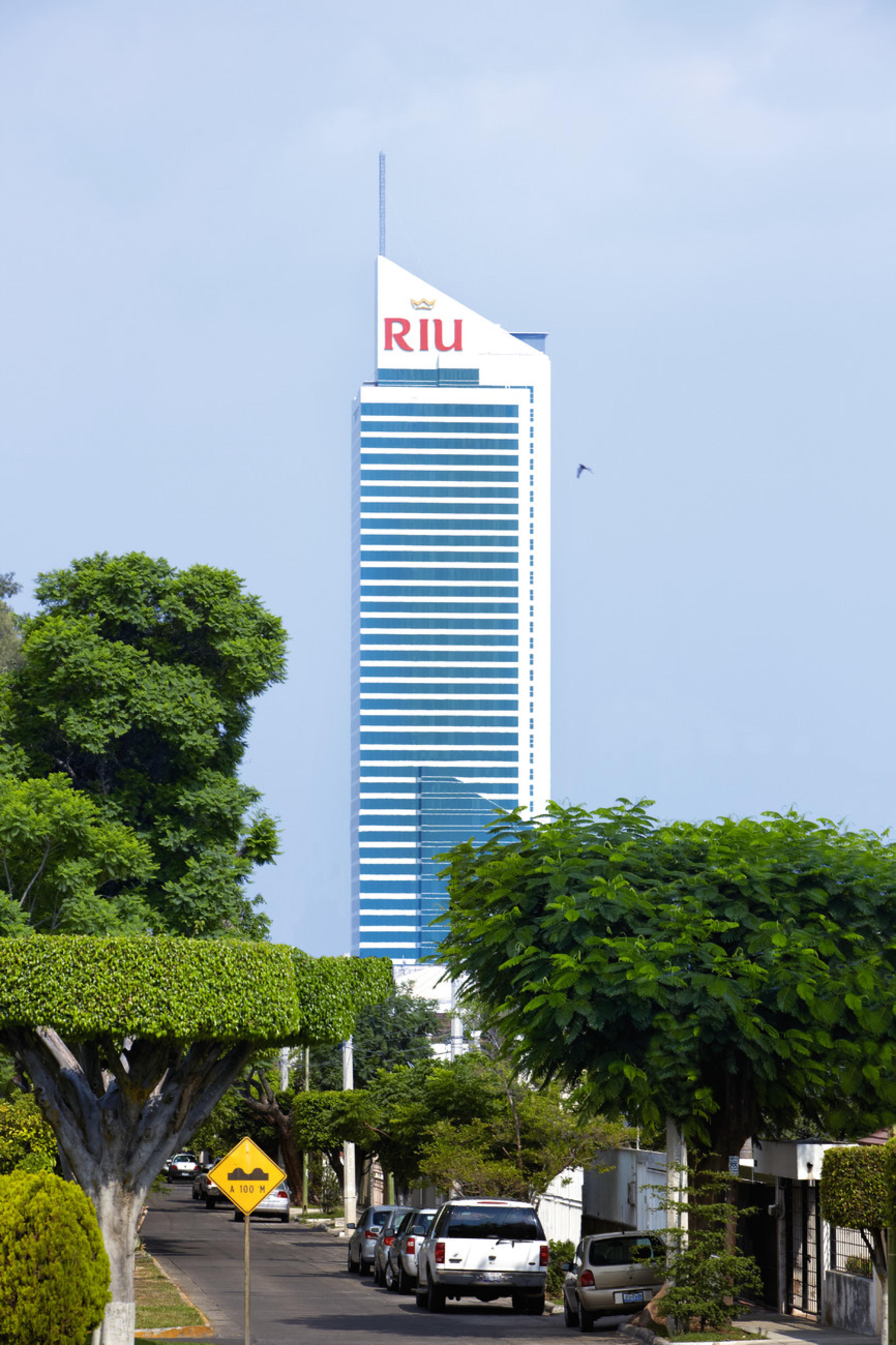 Riu Plaza Guadalajara Hotel Luaran gambar