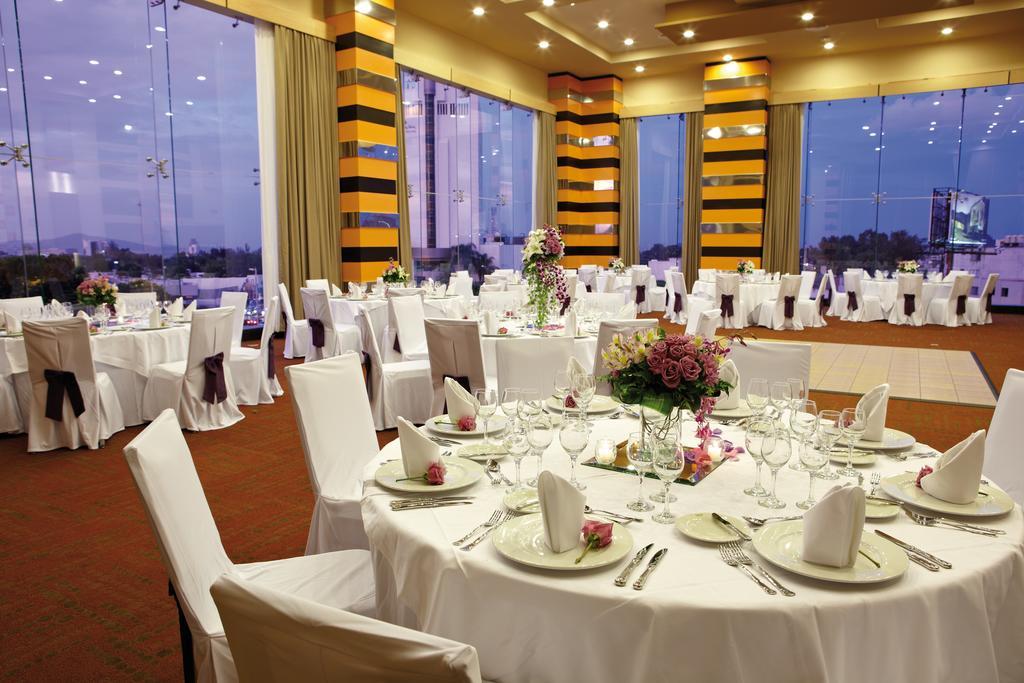 Riu Plaza Guadalajara Hotel Luaran gambar